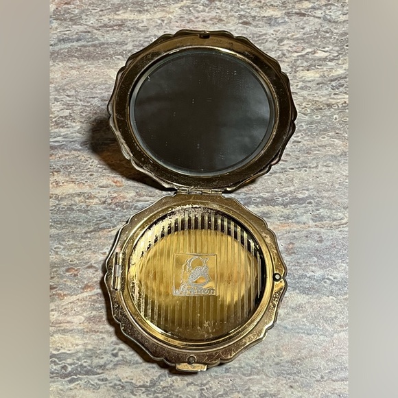 Vintage Stratton Romantic Sermon Makeup Compact - Picture 7 of 13